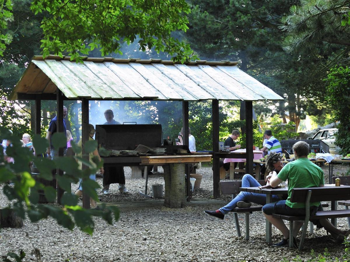 Feriebyens Bed & Breakfast Rødvig Екстериор снимка